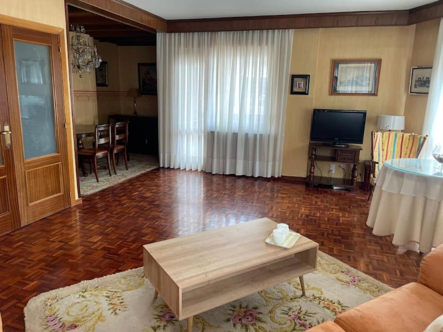 Апартаменты Acogedor Piso Centrico Калахорра Экстерьер фото